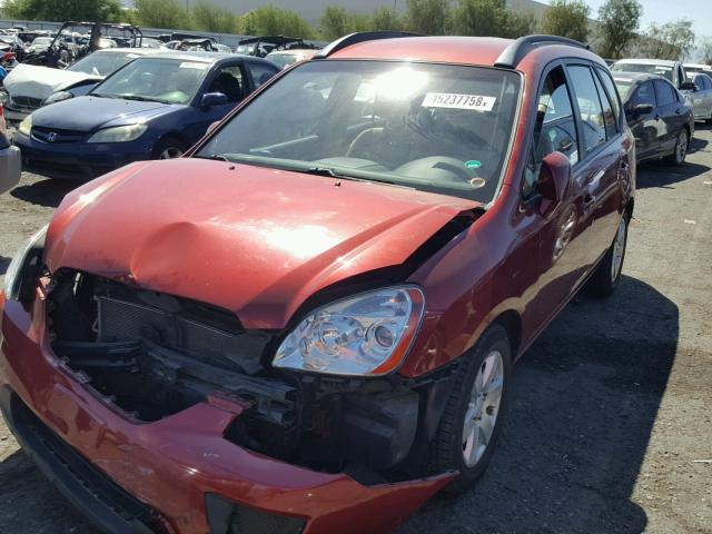 KNAFG526687173977 - 2008 KIA RONDO LX RED photo 2