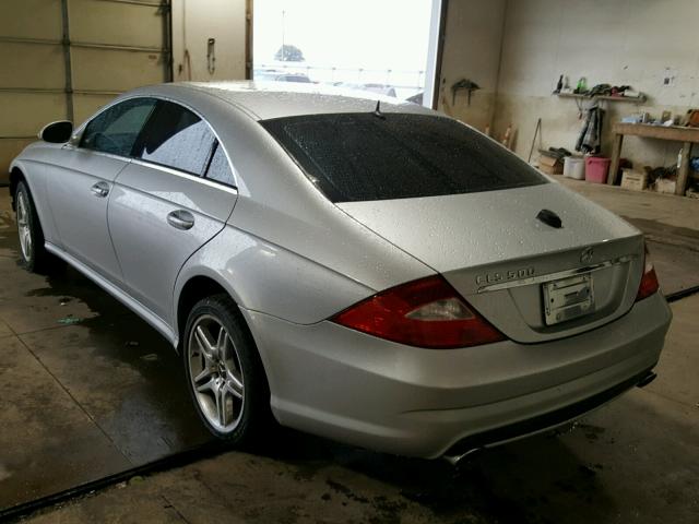 WDDDJ75X96A020382 - 2006 MERCEDES-BENZ CLS 500C SILVER photo 3