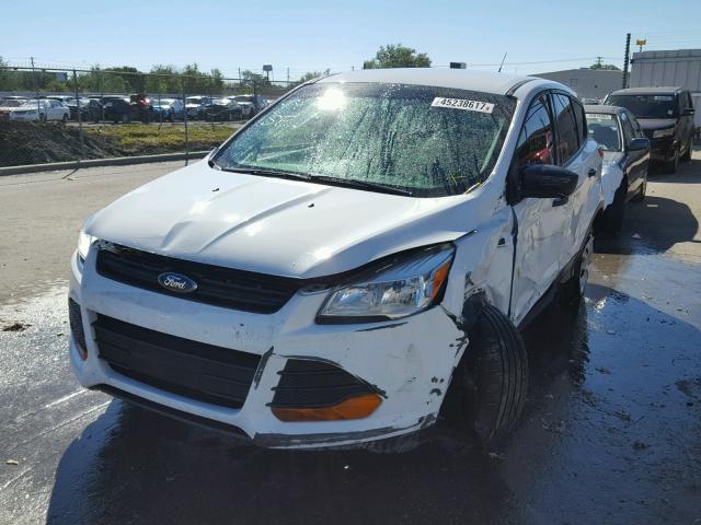 1FMCU0F79EUA10916 - 2014 FORD ESCAPE S WHITE photo 2