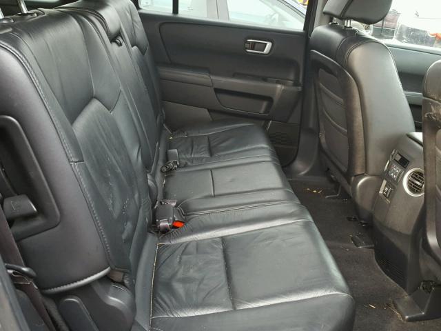 5FNYF4H52BB017847 - 2011 HONDA PILOT GRAY photo 6