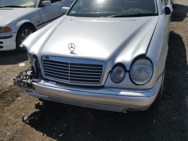 WDBJF65H4XA834795 - 1999 MERCEDES-BENZ E 320 SILVER photo 7