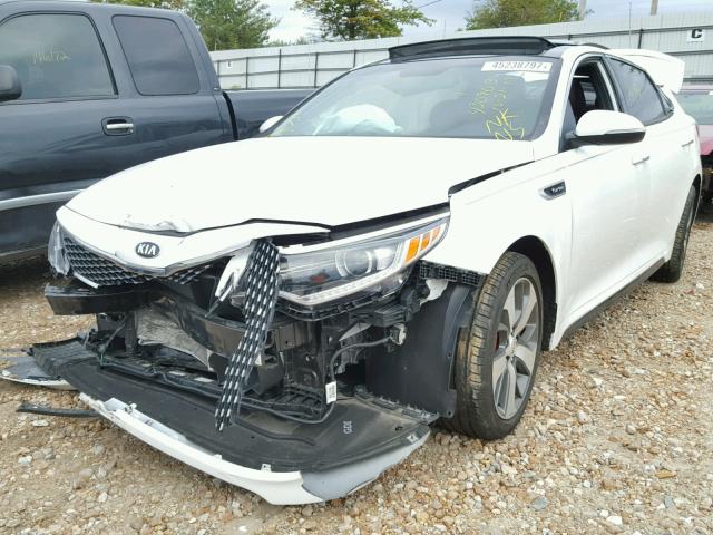 5XXGW4L21GG020428 - 2016 KIA OPTIMA SX WHITE photo 2