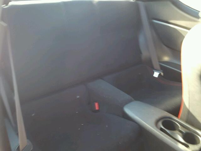 JF1ZNAA15D2713725 - 2013 TOYOTA SCION FR-S თეთრი ფოტო 6