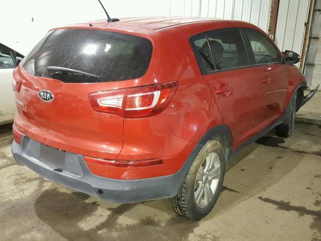 KNDPBCA29C7181461 - 2012 KIA SPORTAGE L RED photo 4