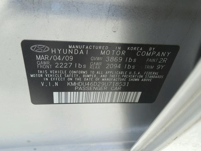 KMHDU46D29U718531 - 2009 HYUNDAI ELANTRA GL SILVER photo 10