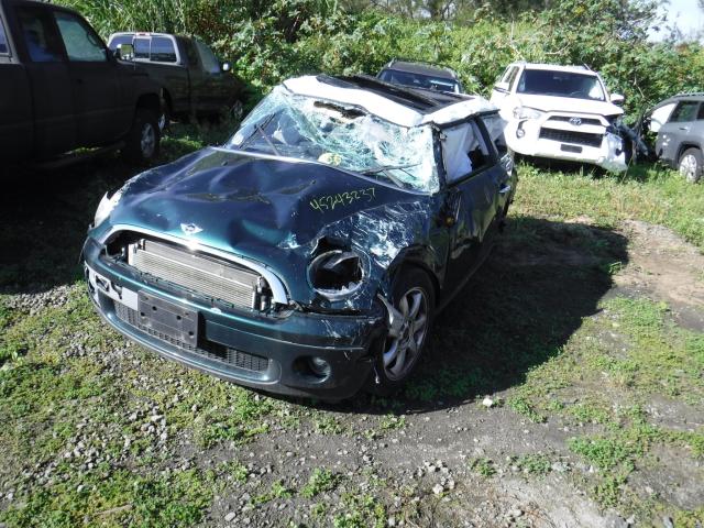 WMWMF3C56ATZ67198 - 2010 MINI COOPER GREEN photo 2