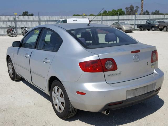 JM1BK12F661529823 - 2006 MAZDA 3 I SILVER photo 3