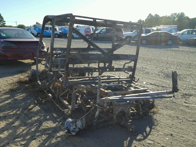 4XARUE879GT133673 - 2016 POLARIS RANGER CRE BURN photo 3