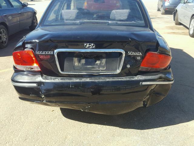 KMHWF35H34A944203 - 2004 HYUNDAI SONATA BLACK photo 9