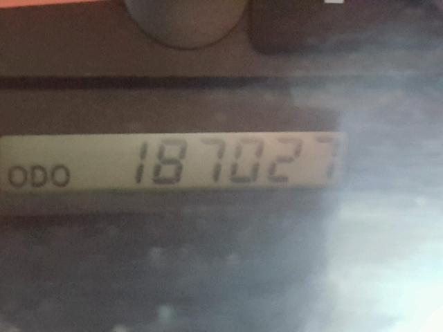 4T1BF32K54U065251 - 2004 TOYOTA CAMRY LE 绿色 照片 8