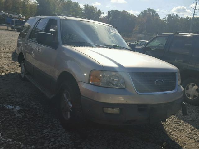 1FMRU15W24LA55774 - 2004 FORD EXPEDITION SILVER photo 1