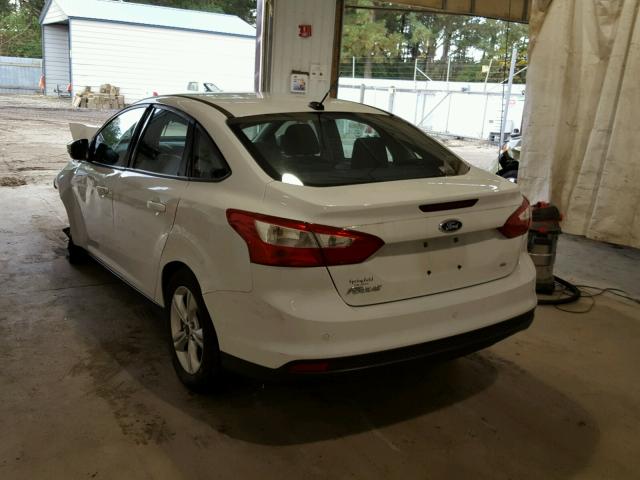 1FADP3F23EL435131 - 2014 FORD FOCUS SE WHITE photo 3