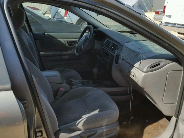 1FAFP53U32A205378 - 2002 FORD TAURUS SE GREEN photo 5