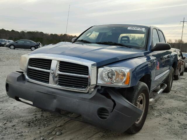 1D7HE28K86S694672 - 2006 DODGE DAKOTA BLUE photo 2