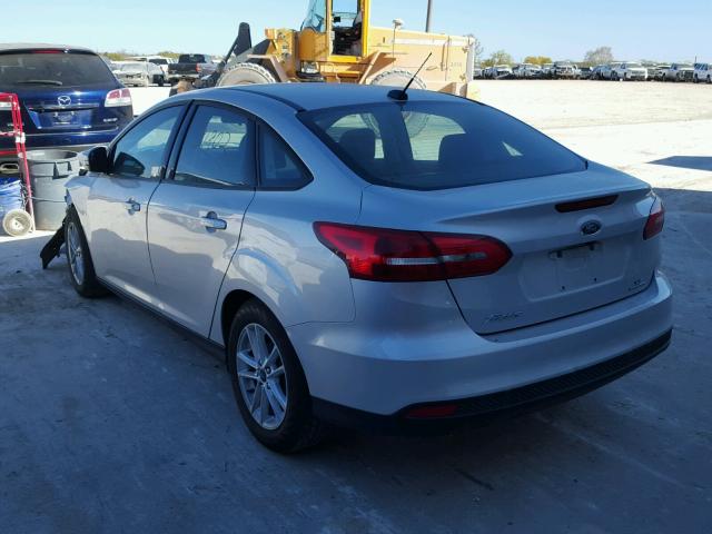 1FADP3F21GL379113 - 2016 FORD FOCUS SE SILVER photo 3