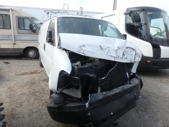 1GCSGAFX6D1133439 - 2013 CHEVROLET EXPRESS G1 WHITE photo 1