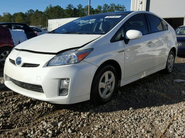 JTDKN3DU0A1240797 - 2010 TOYOTA PRIUS WHITE photo 2