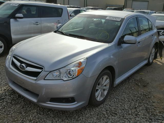 4S3BMCA69C3037942 - 2012 SUBARU LEGACY 2.5 SILVER photo 2