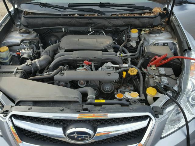 4S3BMCA69C3037942 - 2012 SUBARU LEGACY 2.5 SILVER photo 7