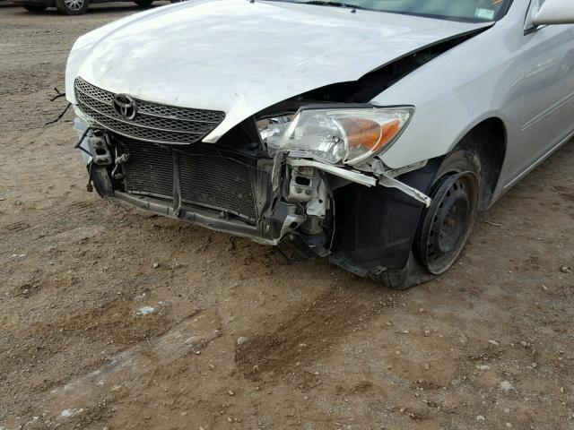 4T1BE32K63U146423 - 2003 TOYOTA CAMRY LE SILVER photo 9