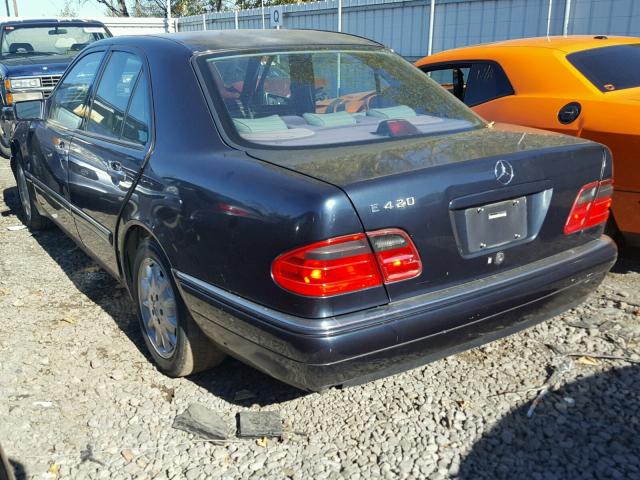 WDBJF72F5VA458615 - 1997 MERCEDES-BENZ E 420 BLACK photo 3