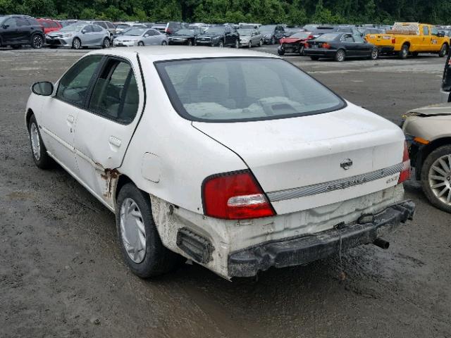 1N4DL01D71C242736 - 2001 NISSAN ALTIMA XE WHITE photo 3