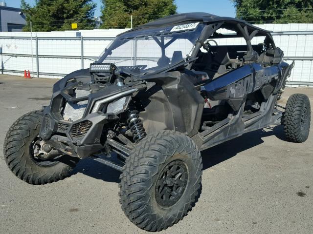 3JBVNAW23HK000734 - 2017 CAN-AM MAVERICK X BLACK photo 2