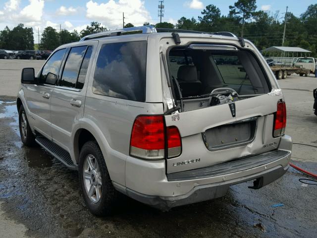 5LMEU68H05ZJ09951 - 2005 LINCOLN AVIATOR 银色 照片 3