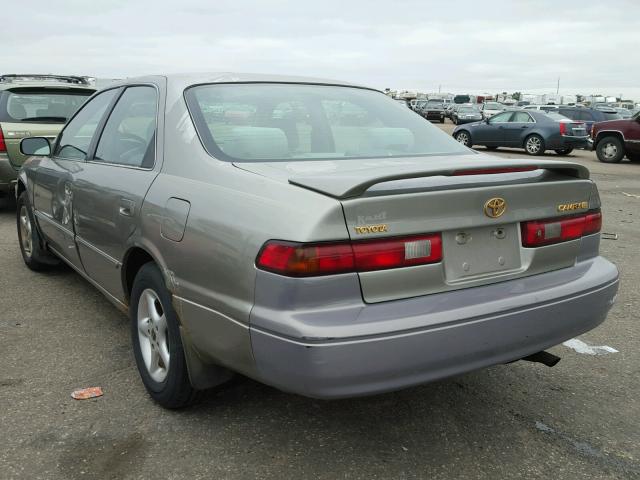 4T1BG22K2VU036234 - 1997 TOYOTA CAMRY CE GRAY photo 3