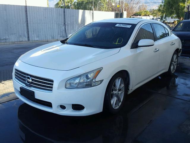 1N4AA51E49C839823 - 2009 NISSAN MAXIMA S WHITE photo 2