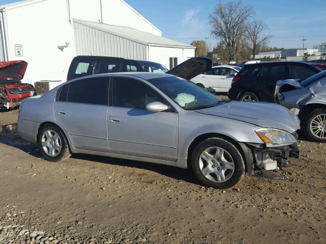 1N4AL11D13C222767 - 2003 NISSAN ALTIMA BAS SILVER photo 9