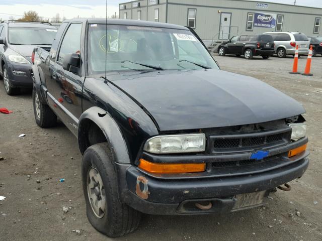 1GCCT19W528153107 - 2002 CHEVROLET S TRUCK S1 BLACK photo 1