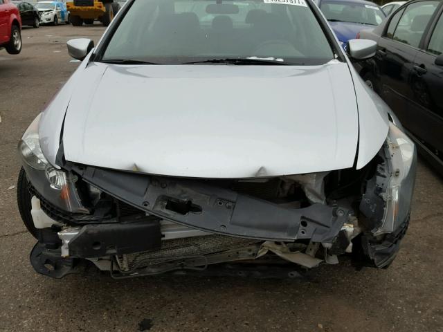 1HGCP26419A052101 - 2009 HONDA ACCORD SILVER photo 9