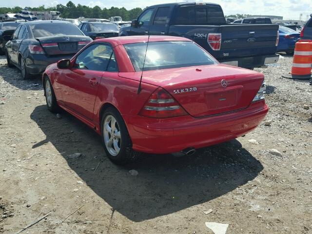 WDBKK65F33F284470 - 2003 MERCEDES-BENZ SLK 320 RED photo 3