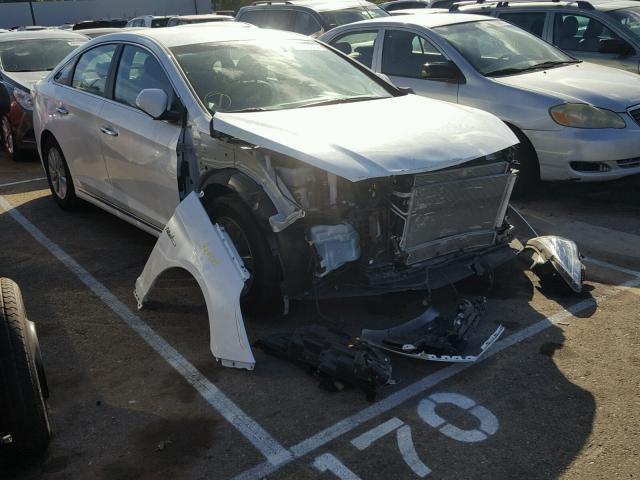 KMHE24L11HA054078 - 2017 HYUNDAI SONATA HYB WHITE photo 1