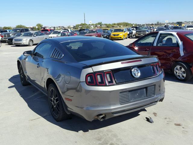 1ZVBP8AM1E5326286 - 2014 FORD MUSTANG CHARCOAL photo 3