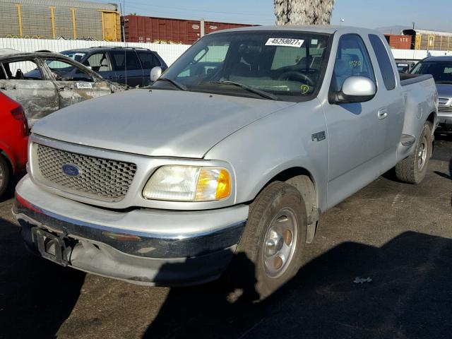 1FTRX07223KD54055 - 2003 FORD F150 SILVER photo 2