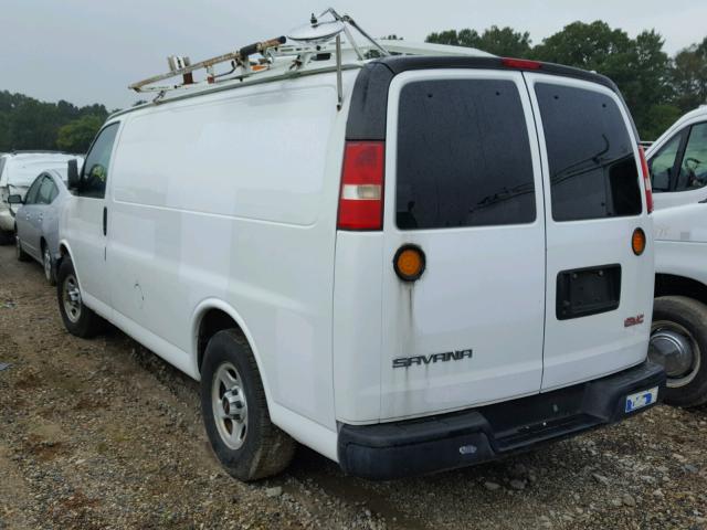 1GTFG15X041229246 - 2004 GMC SAVANA G15 WHITE photo 3