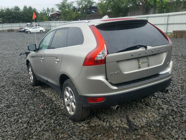 YV4940DZ2D2452477 - 2013 VOLVO XC60 3.2 SILVER photo 3