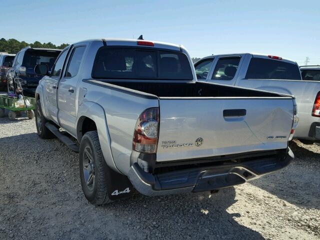 5TFLU4EN1CX045618 - 2012 TOYOTA TACOMA DOU GRAY photo 3