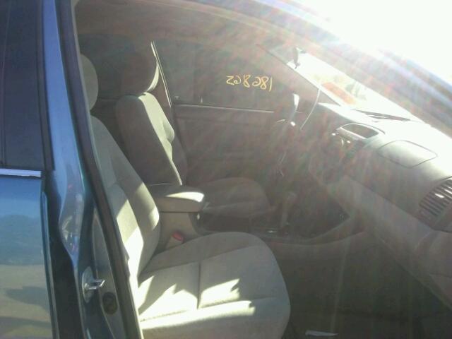 4T1BE32K74U873331 - 2004 TOYOTA CAMRY LE ლურჯი ფოტო 5