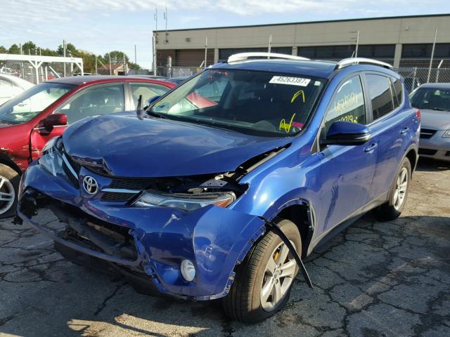 2T3RFREVXFW271182 - 2015 TOYOTA RAV4 XLE BLUE photo 2