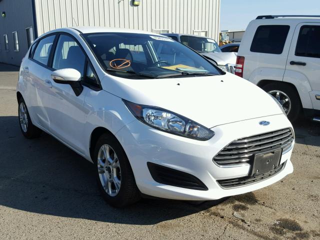 3FADP4EJ5FM216976 - 2015 FORD FIESTA SE WHITE photo 1