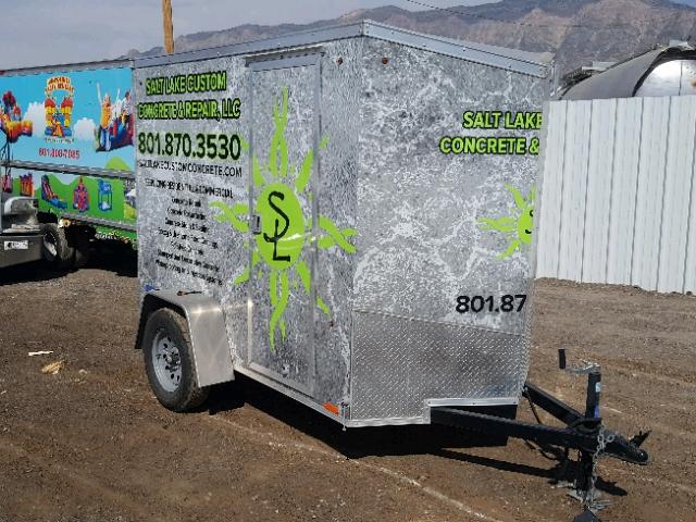 53BLTE811JT019852 - 2018 UTILITY TRAILER BEIGE photo 1