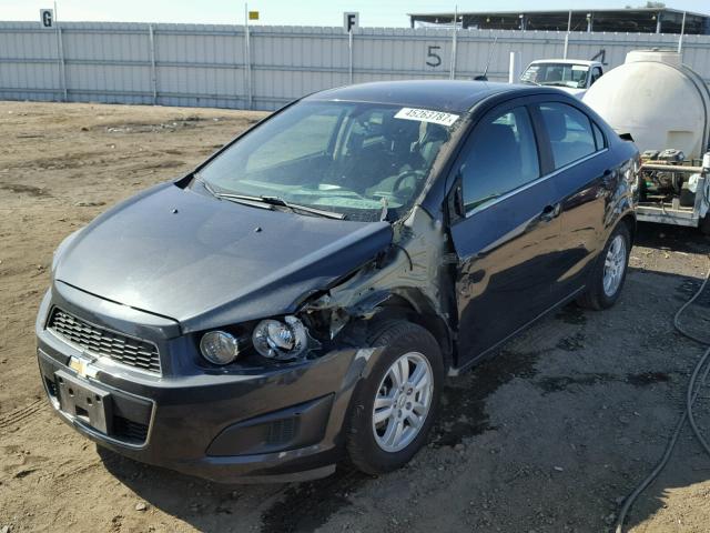 1G1JC5SG7F4103607 - 2015 CHEVROLET SONIC LT GRAY photo 2