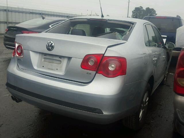 3VWEF71K67M071575 - 2007 VOLKSWAGEN JETTA WOLF SILVER photo 4