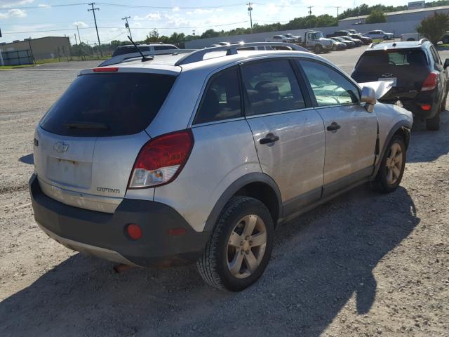 3GNAL2EK2CS612576 - 2012 CHEVROLET CAPTIVA SP SILVER photo 4