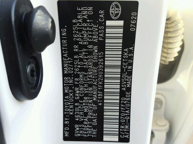 4T1BF1FK2HU392615 - 2017 TOYOTA CAMRY LE თეთრი ფოტო 10