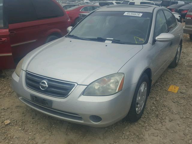 1N4AL11D73C275635 - 2003 NISSAN ALTIMA BAS SILVER photo 2