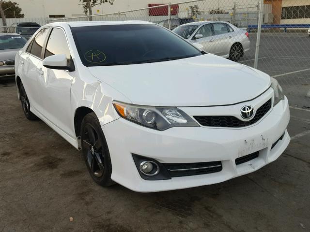 4T1BF1FK9CU185700 - 2012 TOYOTA CAMRY BASE WHITE photo 1